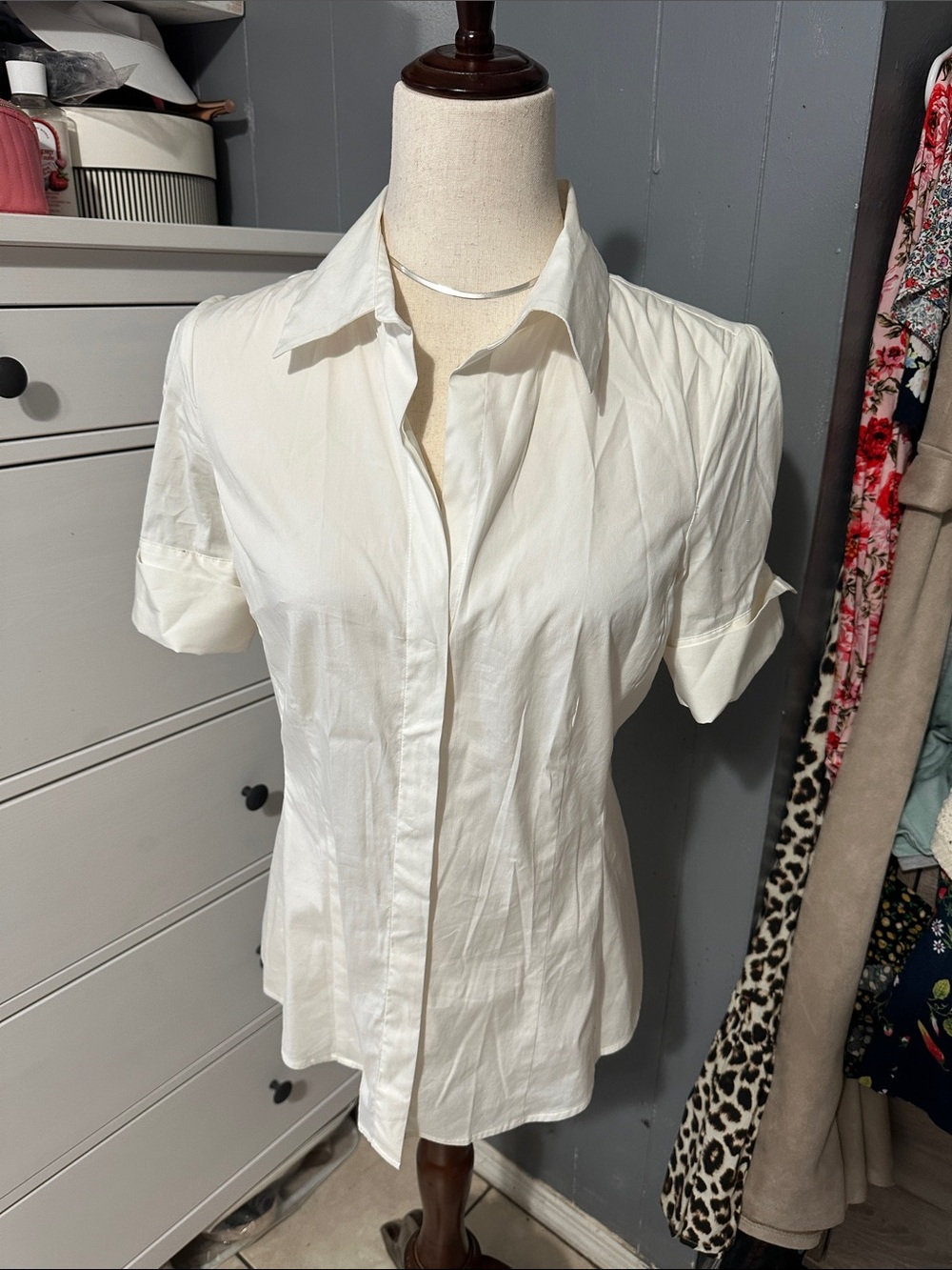 Ann Taylor White Short-Sleeve Button Down Shirt